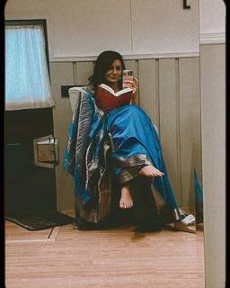 Sriti Jha feet photo 2