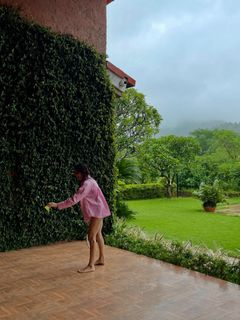 Sriti Jha feet photo 7