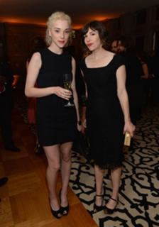 St. Vincent feet photo thumbnail