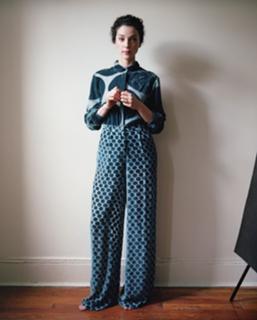 St. Vincent feet photo thumbnail