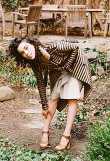 St. Vincent feet photo thumbnail