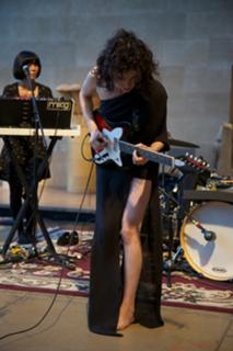 St. Vincent feet photo thumbnail