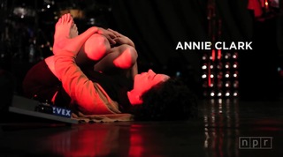 St. Vincent feet photo thumbnail