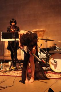 St. Vincent feet photo thumbnail