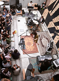 St. Vincent feet photo thumbnail
