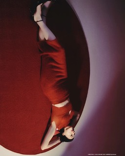 St. Vincent feet photo thumbnail
