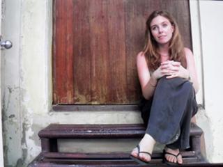 Stacey Dooley feet photo thumbnail