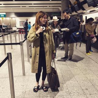 Stacey Dooley feet photo thumbnail