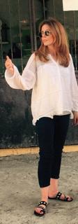 Stacey Dooley feet photo thumbnail