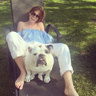 Stacey Dooley feet photo thumbnail