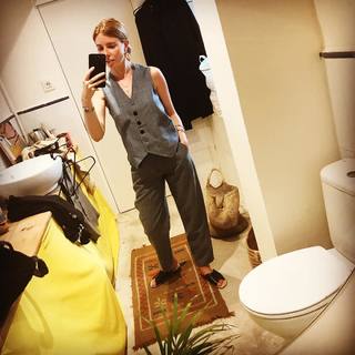 Stacey Dooley feet photo thumbnail