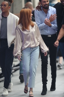 Stacey Dooley feet photo thumbnail