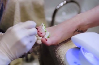 Stacey Dooley feet photo thumbnail