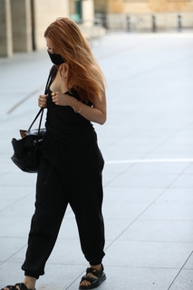 Stacey Dooley feet photo thumbnail