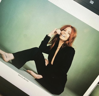 Stacey Dooley feet photo thumbnail
