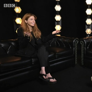 Stacey Dooley feet photo thumbnail