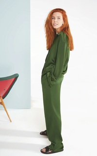 Stacey Dooley feet photo thumbnail