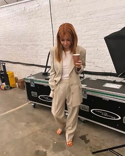 Stacey Dooley feet photo thumbnail