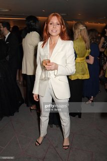 Stacey Dooley feet photo thumbnail