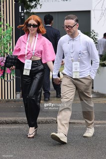 Stacey Dooley feet photo thumbnail