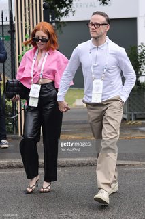 Stacey Dooley feet photo thumbnail