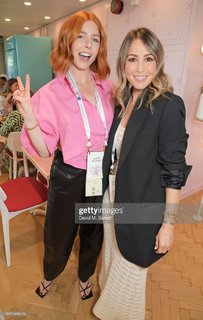 Stacey Dooley feet photo thumbnail