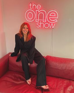 Stacey Dooley feet photo 11