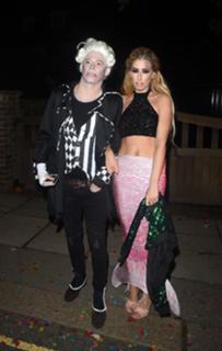 Stacey Solomon feet photo thumbnail