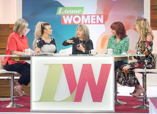 Stacey Solomon feet photo thumbnail