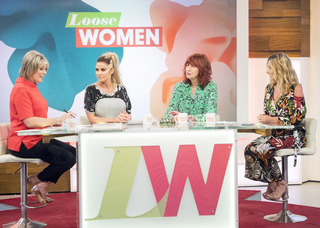 Stacey Solomon feet photo thumbnail