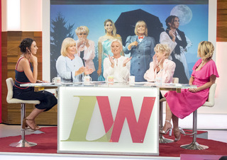 Stacey Solomon feet photo thumbnail