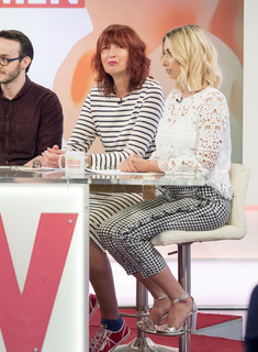 Stacey Solomon feet photo thumbnail