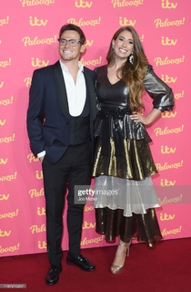 Stacey Solomon feet photo thumbnail