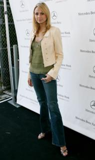 Stacy Keibler feet photo thumbnail