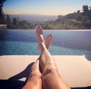 Stacy Keibler feet photo thumbnail