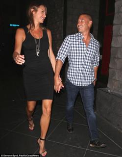 Stacy Keibler feet photo thumbnail