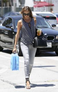 Stacy Keibler feet photo thumbnail