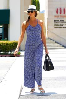 Stacy Keibler feet photo thumbnail