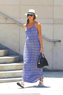 Stacy Keibler feet photo thumbnail