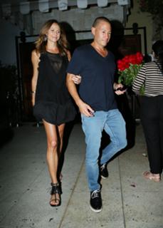 Stacy Keibler feet photo thumbnail