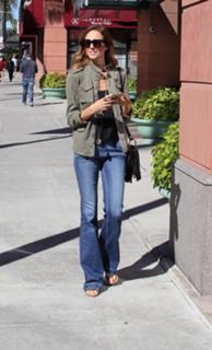 Stacy Keibler feet photo thumbnail