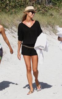 Stacy Keibler feet photo thumbnail