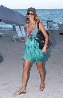 Stacy Keibler feet photo thumbnail
