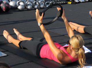 Stacy Keibler feet photo thumbnail