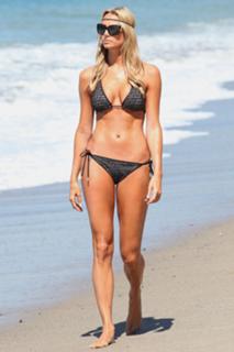 Stacy Keibler feet photo thumbnail