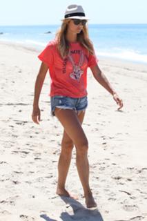 Stacy Keibler feet photo thumbnail