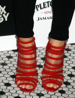 Stacy Keibler feet photo thumbnail