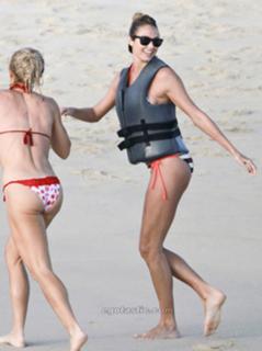 Stacy Keibler feet photo thumbnail