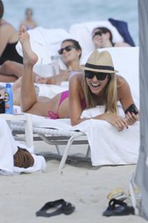 Stacy Keibler feet photo thumbnail