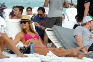 Stacy Keibler feet photo thumbnail